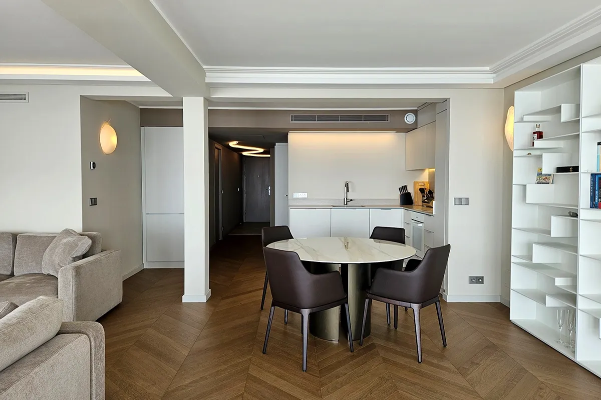 Vue salon 3 de la Rénovation Juan les Pins
